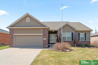 7714 S 167th St, Omaha, NE 68136