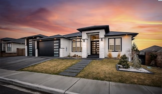 2441 Tiger Ln, Richland, WA 99352