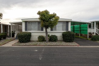 221 W Herndon Ave Unit 3, Fresno, CA 93650