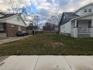 20116 Russell St, Highland Park, MI 48203