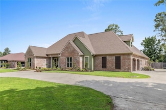1032 Tan Tara Cir, Lake Charles, LA 70611
