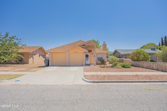 11044 Middledale St, El Paso, TX 79934