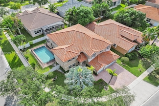 1379 NW 166th Ave, Pembroke Pines, FL 33028