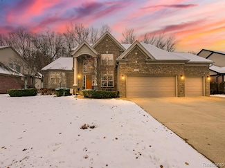 22152 Beech Knoll Dr Unit 281, Macomb, MI 48044