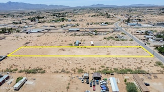 717 Luna Dr, Chaparral, NM 88081