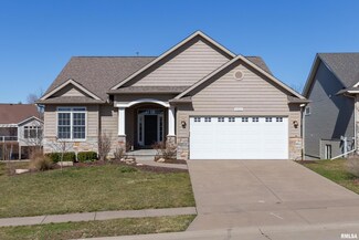 4324 E Kingston Cir, Bettendorf, IA 52722