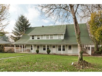10225 SW 77th Ave, Portland, OR 97223