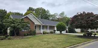 198 Robinwood Place, Danville, VA 24540
