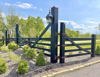 248 Doe Run Rd, Nicholasville, KY 40356