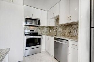 4070 Tivoli 208 Ct Unit 208, Lake Worth, FL 33467