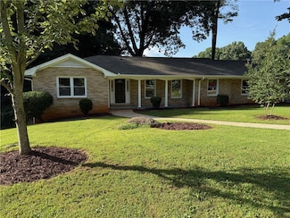 2545 Glenrock Dr, Decatur, GA 30032