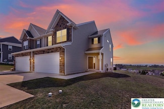 268 Ida Red Dr, Leesport, PA 19533