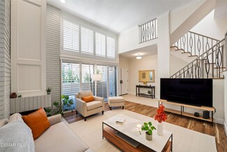 26305 W Bravo Ln, Calabasas, CA 91302