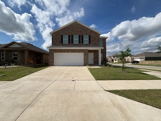5600 Dublin Ln, Crowley, TX 76036