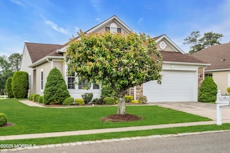 46 Pancoast Rd, Waretown, NJ 08758