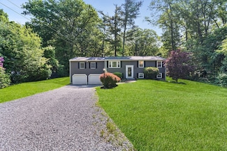 206 Cordaville Rd, Southborough, MA 01772