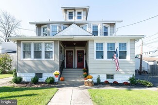 4 Glover Ave, Haddon Heights, NJ 08035