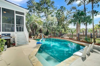 2745 Oak Manor Dr, Mount Pleasant, SC 29466