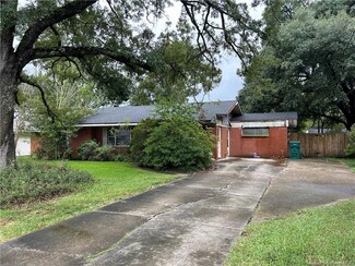 517 Custer St, Sulphur, LA 70663