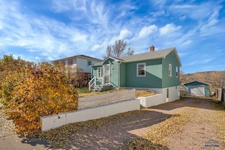 811 Blaine Ave, Rapid City, SD 57701