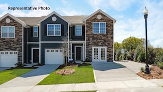 733 Wagon Cross Ct, York, SC 29745