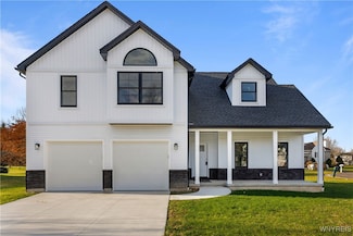 4248 Scenic Dr, Youngstown, NY 14174
