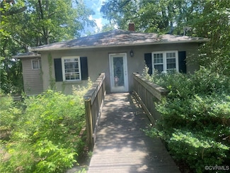 2806 Virginia St, Hopewell, VA 23860