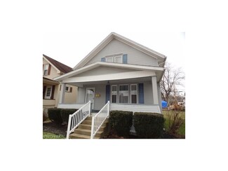 136 Scott St, Uhrichsville, OH 44683