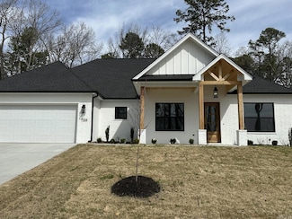 7124 Moon View Dr, Benton, AR 72019