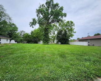 917 S Garvin St, Evansville, IN 47713