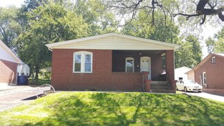 3334 Chaucer Ave, Saint Ann, MO 63074
