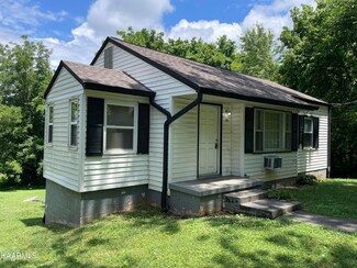 125 Holston Ct, Knoxville, TN 37914