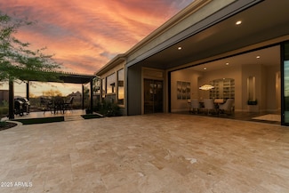 3045 W Feather Sound Dr, New River, AZ 85086