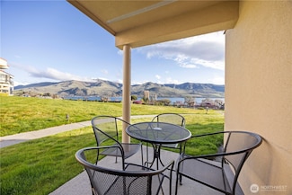 100 Lake Chelan Shores Dr Unit 17-1, Chelan, WA 98816