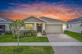 792 Bloomfield Rd, Port St. Lucie, FL 34984