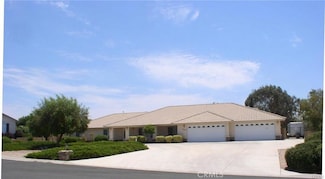 19783 Lara Ln, Apple Valley, CA 92308