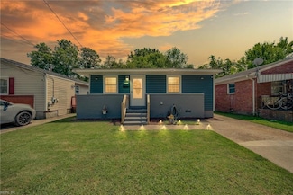 630 44th St, Newport News, VA 23607