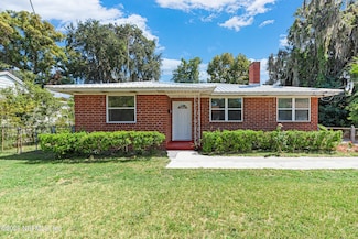 7115 Lucky Dr W, Jacksonville, FL 32208