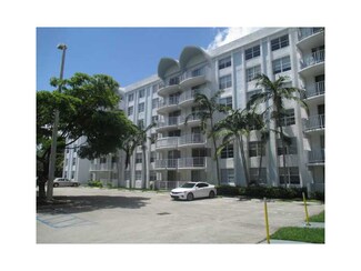 484 NW 165th Street Rd Unit A210, Miami, FL 33169