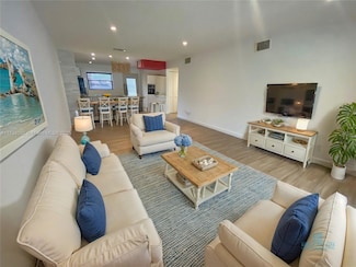 6090 N Sabal Palm Blvd Unit 208, Tamarac, FL 33319