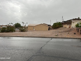 890 Thunderbolt Ave, Lake Havasu City, AZ 86406
