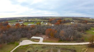 67 NW 451st Rd, Centerville, MO 64019