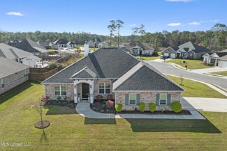 2900 Harder Rd, Ocean Springs, MS 39564
