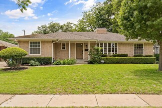 6833 Winchester St, Dallas, TX 75231