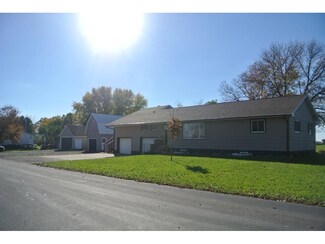 7744 7th Ave, New Auburn, MN 55366