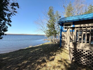 114 Smith Rd, Hudson, ME 04449