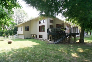 3629 Candlewood Dr, Janesville, WI 53546