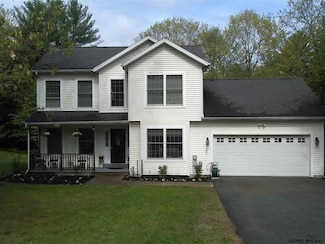 22 Barbara Mac D Dr, Corinth, NY 12822