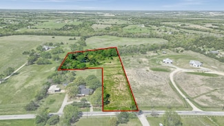 000 Harrell Rd, Howe, TX 75459