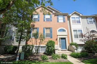 175 Willow Blvd Unit 901E, Willow Springs, IL 60480